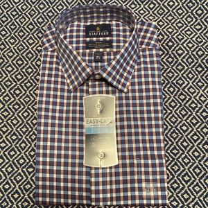 Stafford Men’s Travel Regular Fit Long Sleeve Dress Shirt